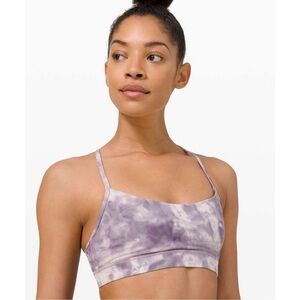 Lululemon Flow Y Bra Nulu Light Support Diamond Dye
Pink Bliss Graphite Purple 4